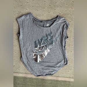 nike athletic tank top